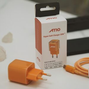 折りたたみプラグを備えた軽量GaN壁掛け充電器